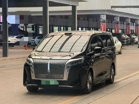 Wey 高山 PHEV 2025