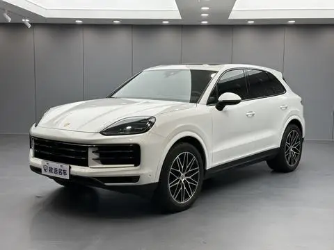 Porsche Cayenne 2024