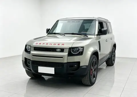 Land Rover 卫士 2024