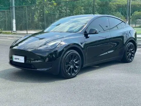 Tesla Model Y 2022 — фото 1