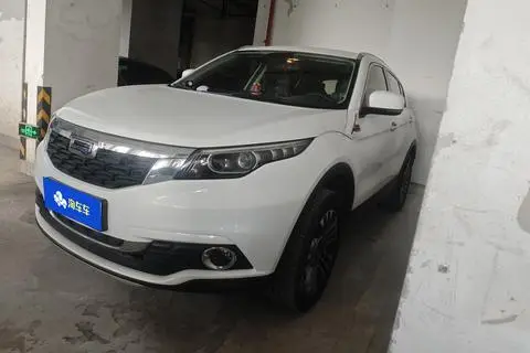 Qoros 5 2018