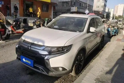 Mitsubishi 欧蓝德 2019