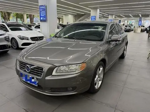 Volvo S80L 2009