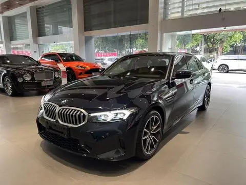 BMW 3 Series 2023 — фото 1