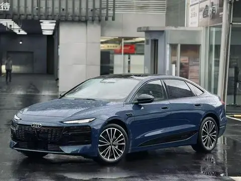 Audi A6L e-tron 2026 — фото 1