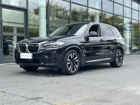 BMW iX3 2022 — фото 1