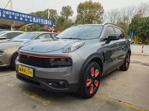 Lynk & Co 01 2019