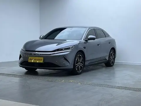 BYD 秦L EV 2025