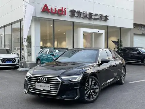 Audi A6L 2022 — фото 1