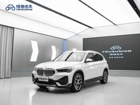 BMW X1 2022 — фото 1