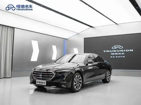 Mercedes-Benz E-Class 2024