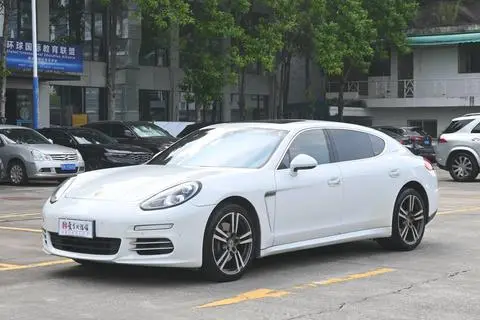 Porsche Panamera 2014 — фото 1
