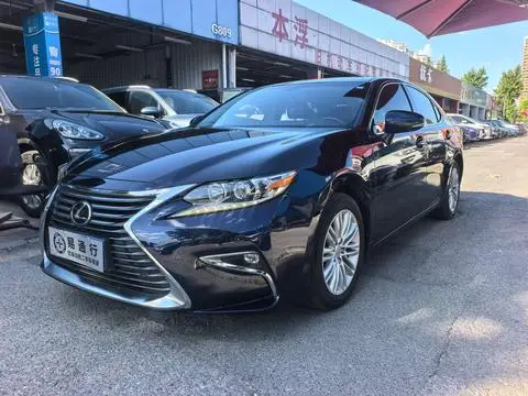 Lexus ES 2015
