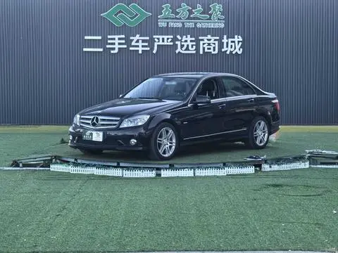 Mercedes-Benz C-Class 2010