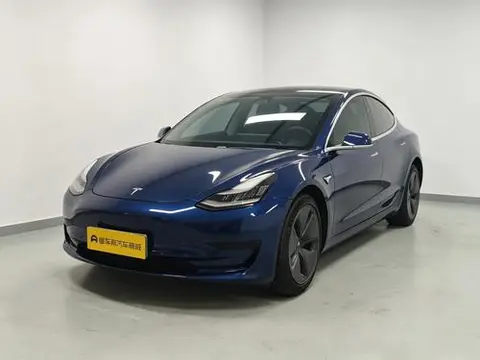 Tesla Model 3 2020 — фото 1