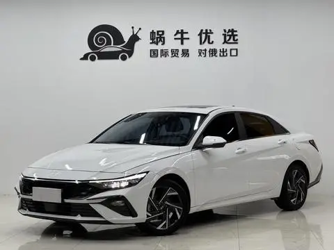 Hyundai Elantra 2023