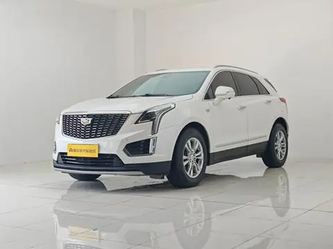 Cadillac XT5 2022 — фото 1