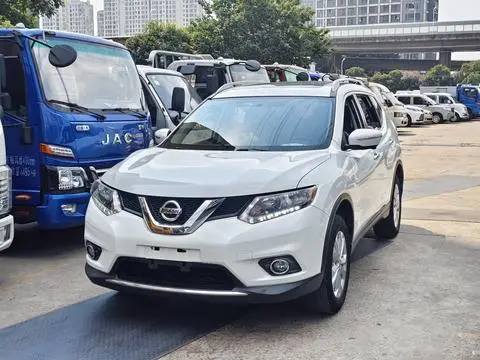Nissan 奇骏 2015