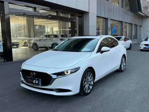 Mazda 3 昂克赛拉 2023 — фото 1