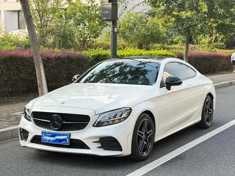 Mercedes-Benz C-Class 2022