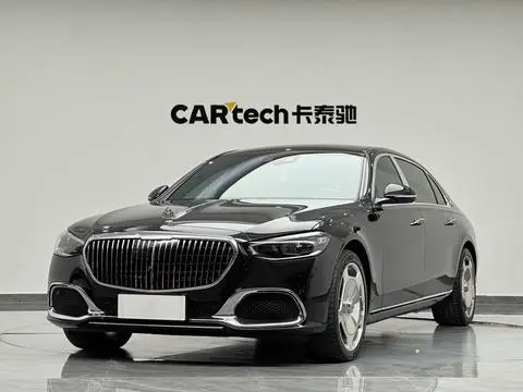 Mercedes-Benz 迈巴赫S-Class 2025