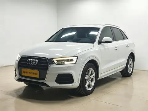 Audi Q3 2018 — фото 1