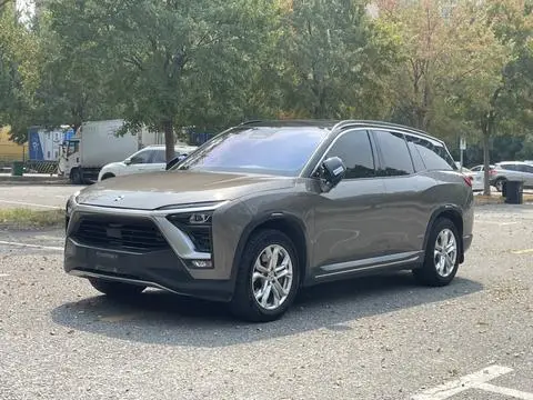 NIO ES8 2018