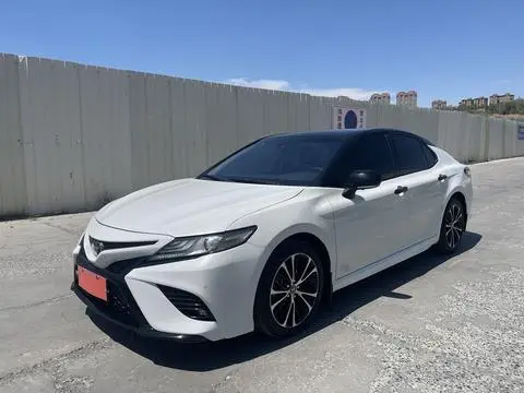 Toyota Camry 2018