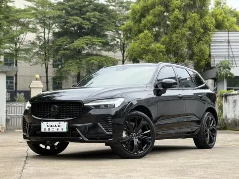 Volvo XC60 PHEV 2025