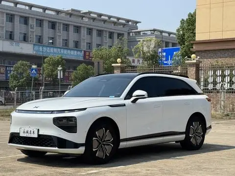 XPeng 小鹏G9 2022