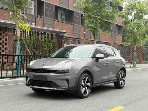 Lynk & Co 06 EM-P 2020