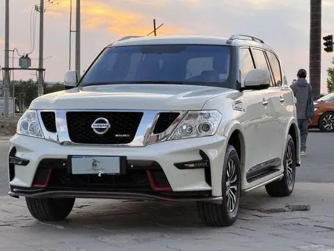 Nissan 途乐Y61 2018