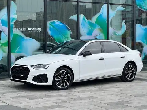 Audi A4L 2023 — фото 1