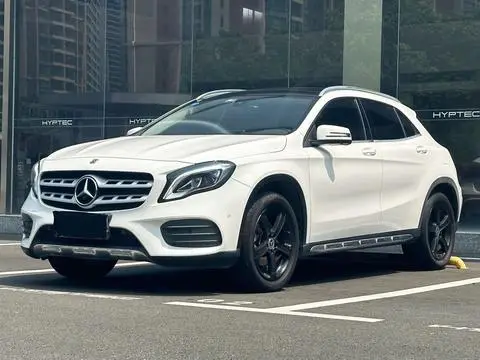 Mercedes-Benz GLA 2019 — фото 1
