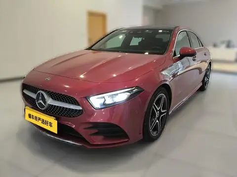 Mercedes-Benz A-Class 2019 — фото 1