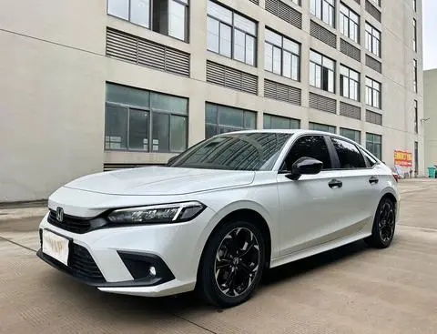 Honda Civic 2022 — фото 1
