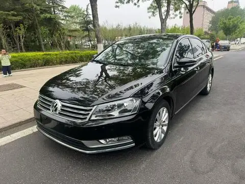 Volkswagen Magotan 2013