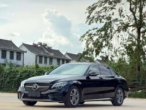 Mercedes-Benz C-Class 2020