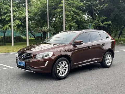 Volvo XC60 2015 — фото 1