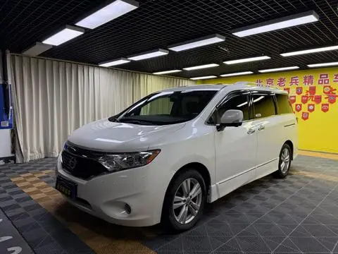 Nissan 贵士 2015