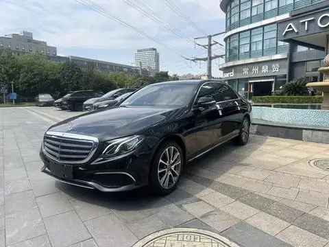 Mercedes-Benz E-Class 2019 — фото 1