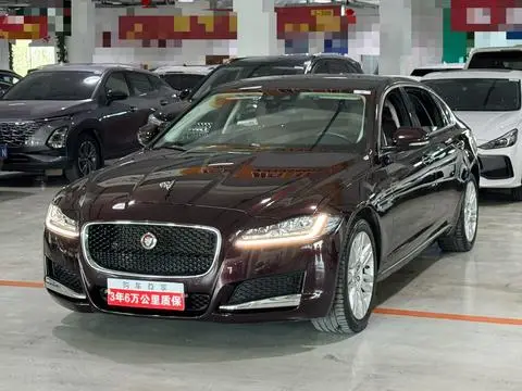 Jaguar XFL 2018