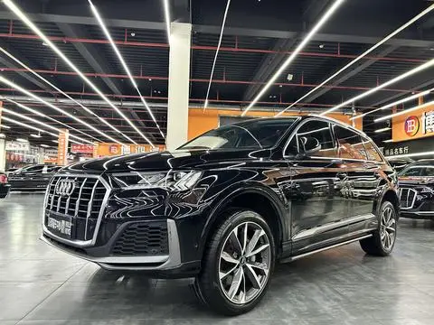 Audi Q7 2021