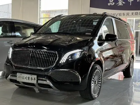 Mercedes-Benz 威霆 2021