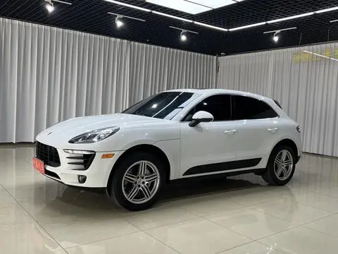 Porsche Macan 2014