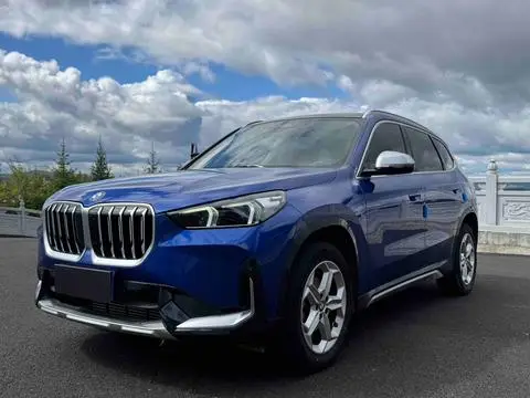 BMW X1 2023 — фото 1
