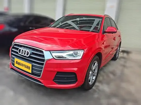 Audi Q3 2016 — фото 1