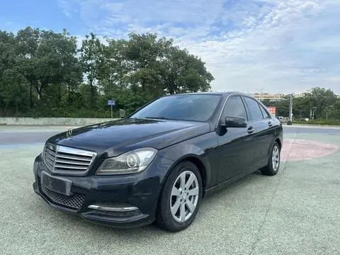 Mercedes-Benz C-Class 2011