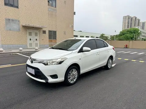 Toyota 威驰 2016 — фото 1