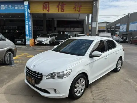 Peugeot 301 2014